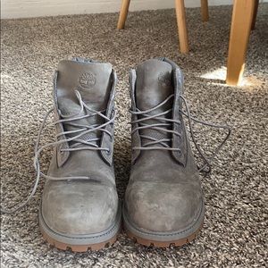 Grey timberlands